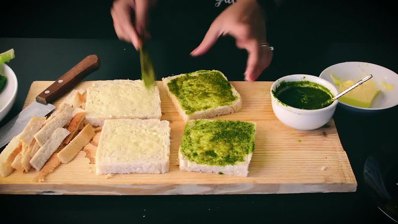 Image of the recipe cooking step-2-3 for Indian Cucumber Chutney Sandwich – Tea Time Sandwich