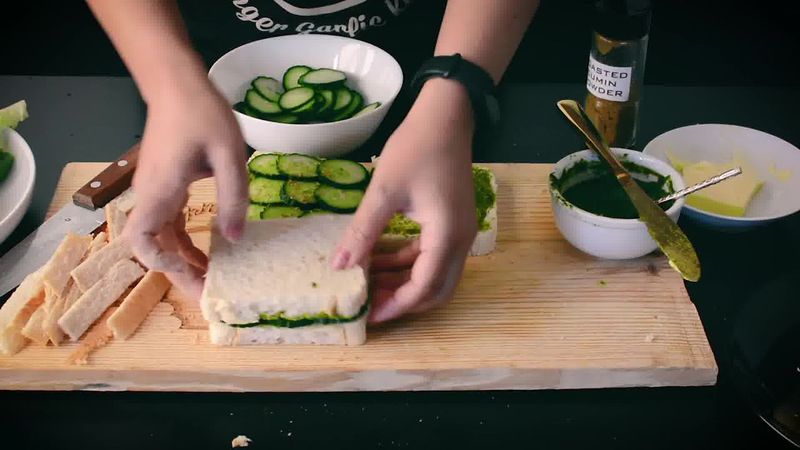 Image of the recipe cooking step-2-5 for Indian Cucumber Chutney Sandwich – Tea Time Sandwich