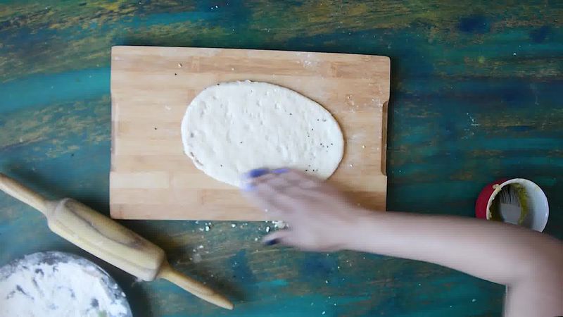 Image of the recipe cooking step-4-8 for Paneer Stuffed Naan Recipe