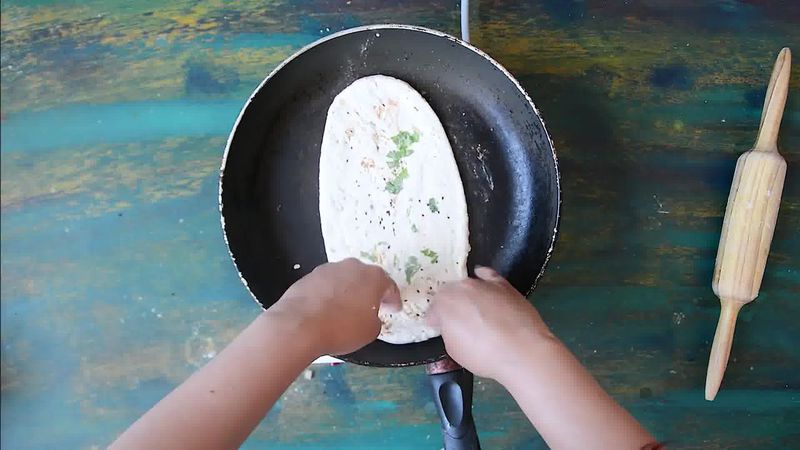Image of the recipe cooking step-4-9 for Paneer Stuffed Naan Recipe
