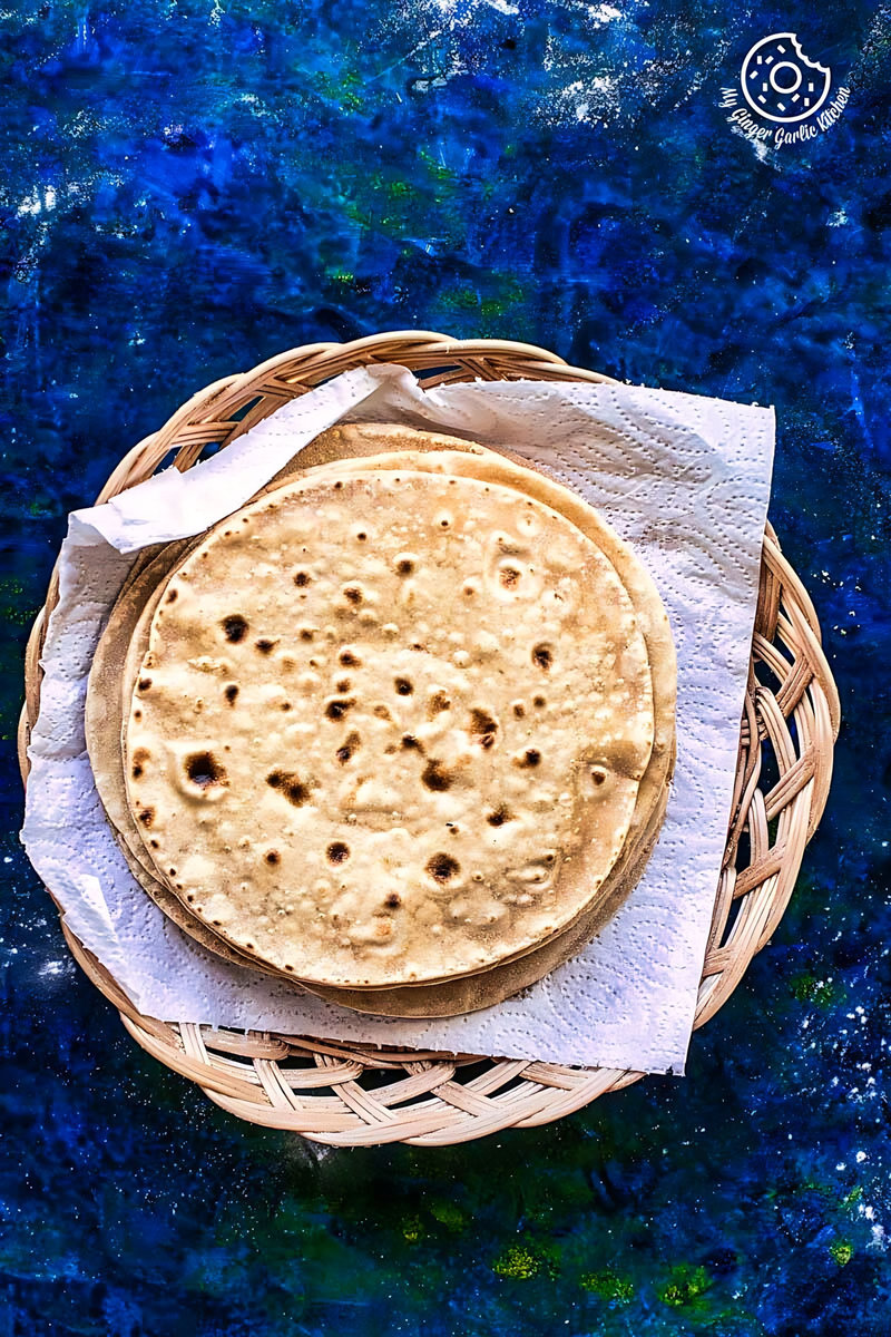 How To Make Soft Roti/Chapati? (Indian Flatbread)+Video - Piping Pot Curry