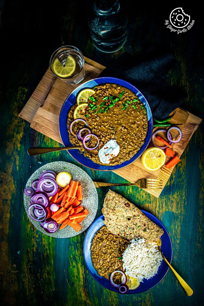Green lentils served in a blue plate