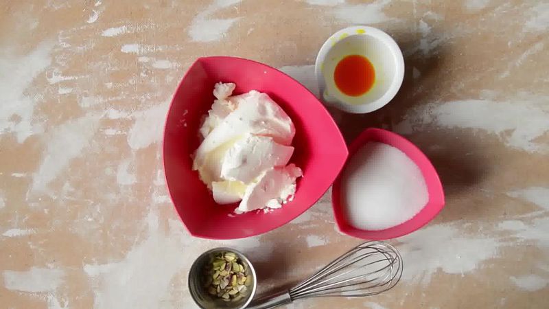 Image of the recipe cooking step-1-5 for Kesar Elaichi Shrikhand - Greek Yosgurt Saffron Dessert