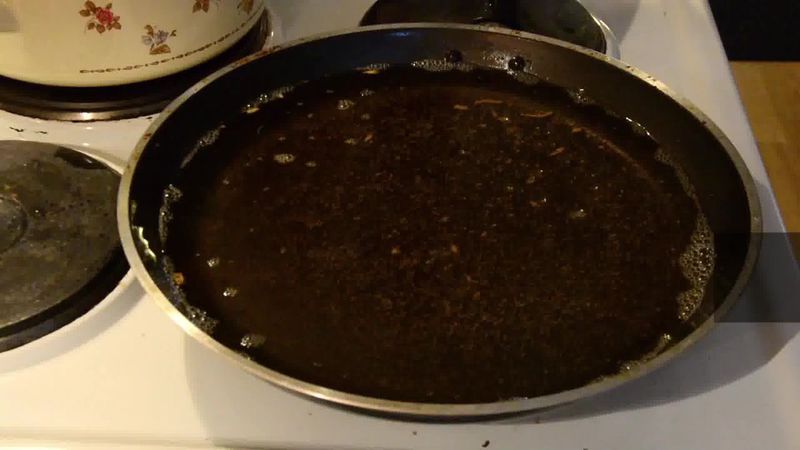 Image of the recipe cooking step-1-11 for Lehsuni Sev - Garlicky Gram Flour Noodles