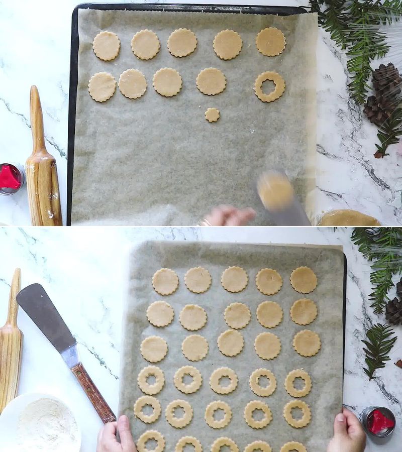 Image of the recipe cooking step-1-9 for Linzer Cookies