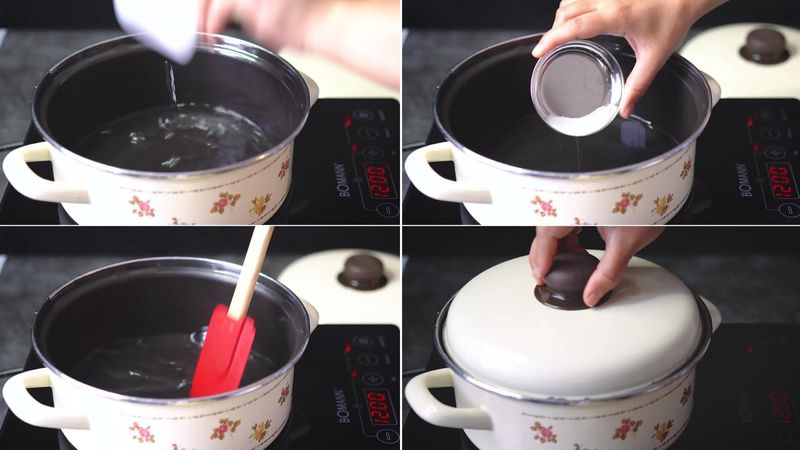 Image of the recipe cooking step-1-1 for Makki Ki Roti