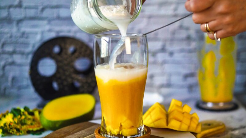 Image of the recipe cooking step-1-8 for Mango Coconut Latte