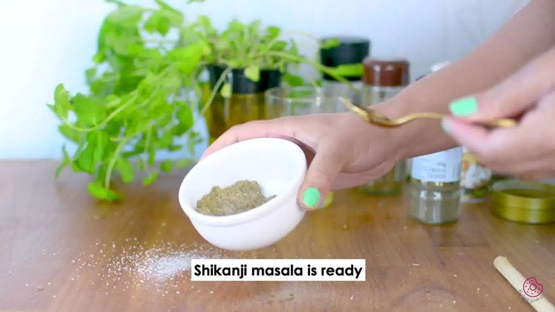Image of the recipe cooking step-2-2 for Masala Shikanji - Masala Soda