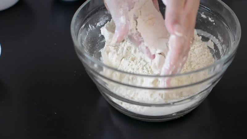 Image of the recipe cooking step-1-3 for Gujiya Recipe | Mawa Gujiya Recipe