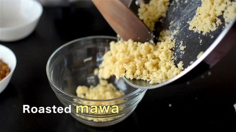 Image of the recipe cooking step-2-3 for Gujiya Recipe | Mawa Gujiya Recipe