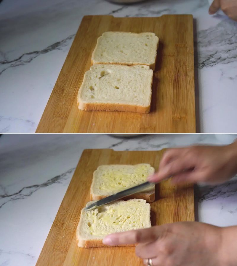Image of the recipe cooking step-2-1 for Mayonnaise Sandwich (Cold + Grilled)