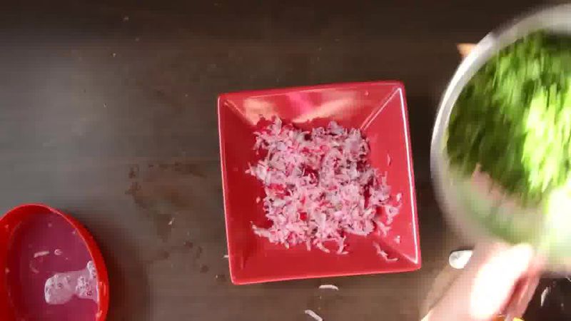 Image of the recipe cooking step-2-2 for Mooli Paratha With Strawberry Grapes Chutney (Video)