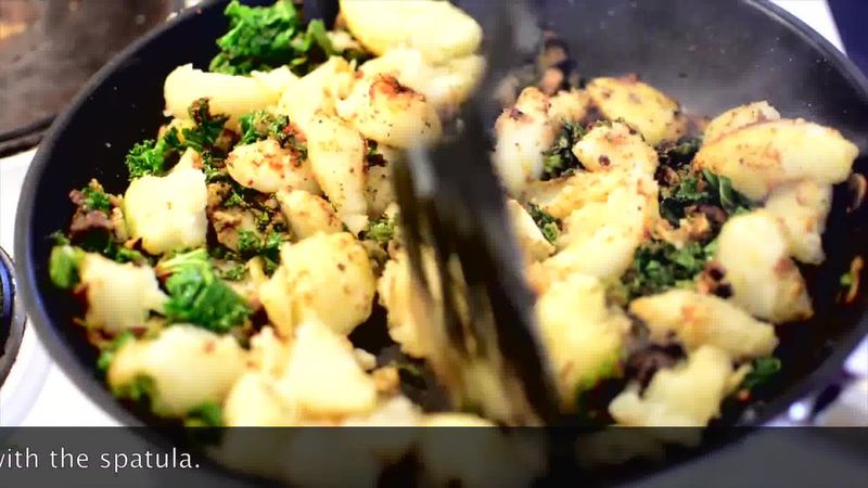 Image of the recipe cooking step-1-7 for Mushroom Kale Stuffed Paratha (Video)