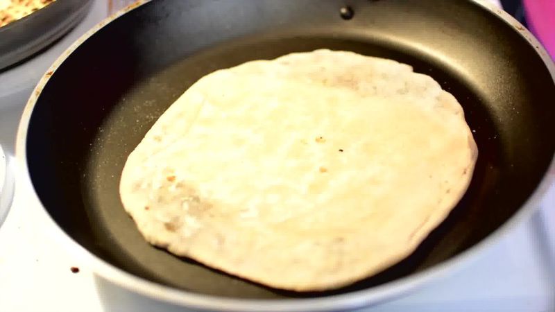 Image of the recipe cooking step-3-7 for Mushroom Kale Stuffed Paratha (Video)