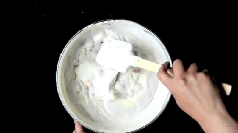 Image of the recipe cooking step-1-4 for No Churn Peach Blueberry Ice Cream (Video)