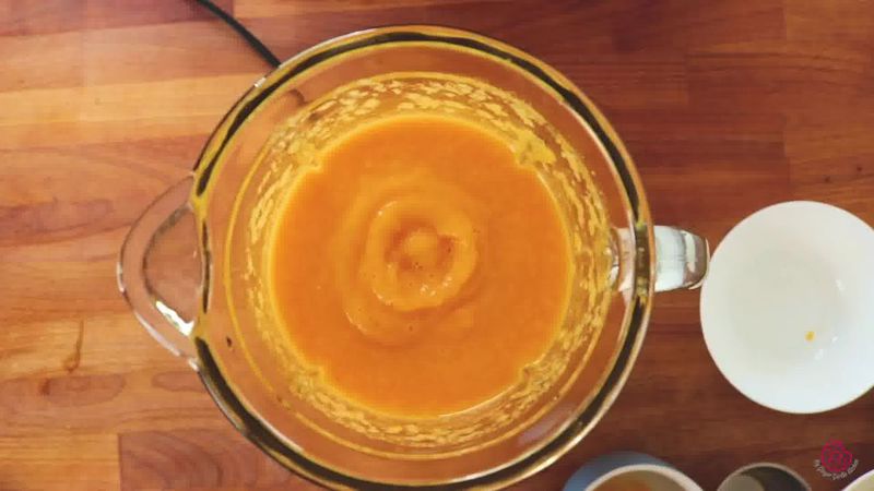 Image of the recipe cooking step-1-3 for Immunity Boosting Orange Smoothie