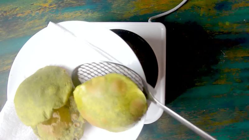 Image of the recipe cooking step-2-13 for Palak Puri - Spinach Puri (Step-by-step video)