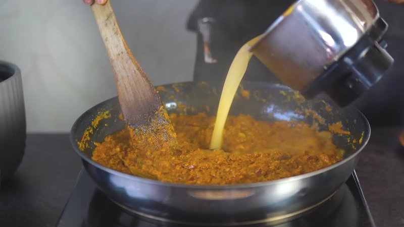 Image of the recipe cooking step-4-7 for Paneer Bhuna Masala