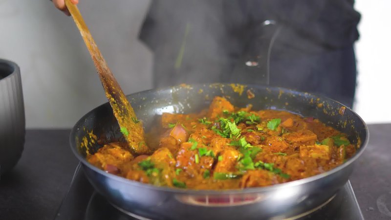 Image of the recipe cooking step-4-9 for Paneer Bhuna Masala