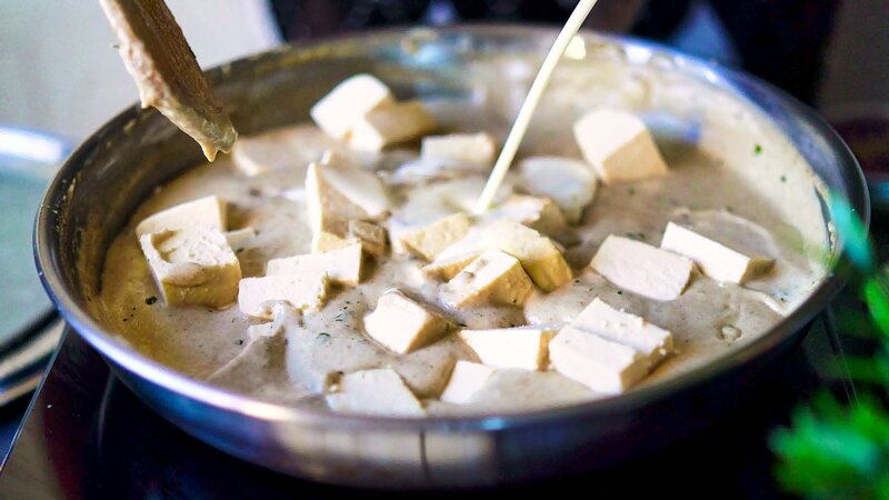 Image of the recipe cooking step-3-6 for Paneer Nawabi (Creamy White Gravy Paneer Curry)