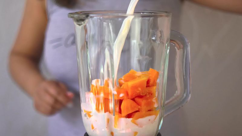 Image of the recipe cooking step-1-3 for Papaya Shake - Papaya Smoothie