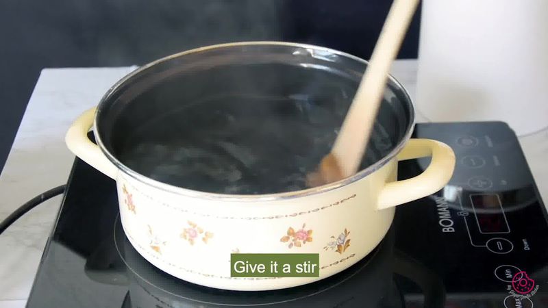 Image of the recipe cooking step-1-1 for Penne Arrabbiata - Pasta Arrabiata