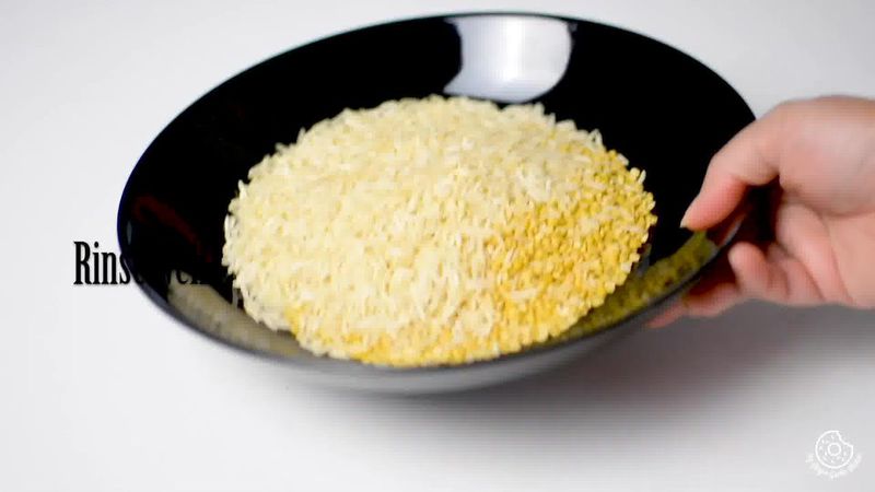 Image of the recipe cooking step-1-1 for Paush Khichda - Sweet Khichdi (Pan, Cooker, Instant Pot)