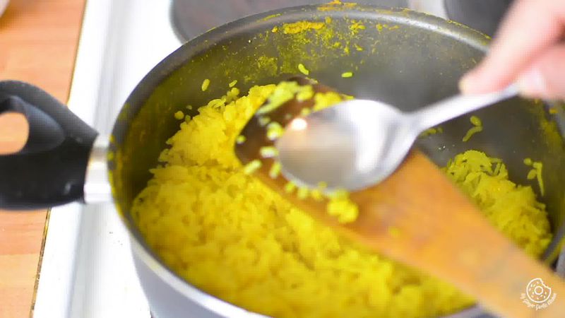 Image of the recipe cooking step-1-10 for Paush Khichda - Sweet Khichdi (Pan, Cooker, Instant Pot)