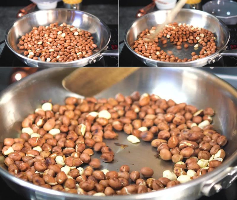 Image of the recipe cooking step-1-1 for Peanut Ladoo