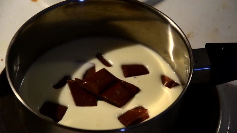 Image of the recipe cooking step-1-12 for Persimmon Chocolate Bundt Cake (with Video)