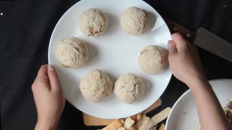 Image of the recipe cooking step-2-5 for Bread Roll (Video)