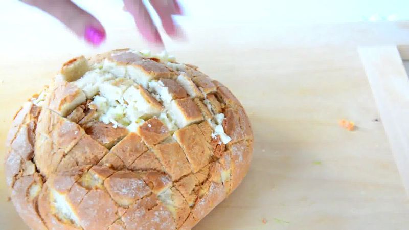 Image of the recipe cooking step-1-5 for Pull Apart Garlic Parsley Bread [With Video]