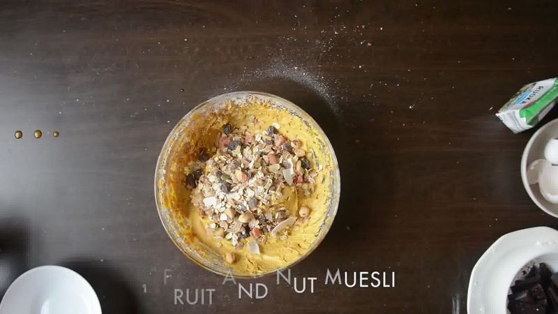Image of the recipe cooking step-1-5 for Pumpkin Muesli Chocolate Bread
