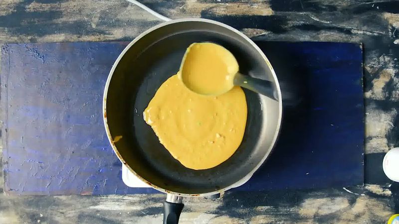 Image of the recipe cooking step-2-3 for Besan Ke Cheele Ka Raita - Chickpea Pancake Yogurt