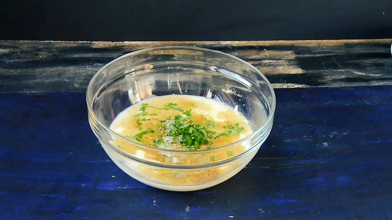 Image of the recipe cooking step-3-1 for Besan Ke Cheele Ka Raita - Chickpea Pancake Yogurt