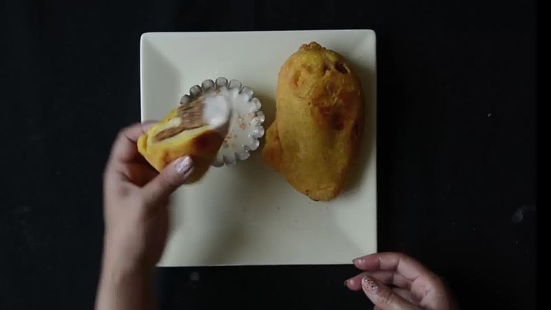 Image of the recipe cooking step-3-10 for Rajasthani Mirchi Vada - Potato Stuffed Chili Peppers