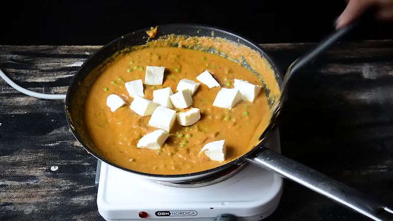 Image of the recipe cooking step-2-9 for Matar Paneer - Peas and Cottage Cheese Curry