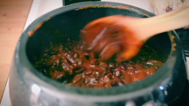 Image of the recipe cooking step-4-10 for Rajma Masala - Kidney Beans Curry