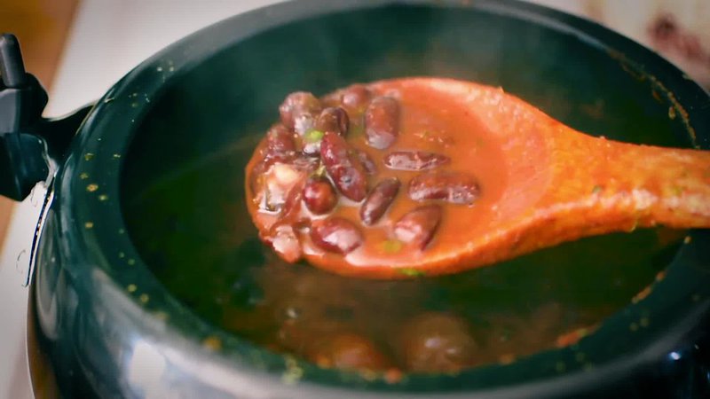 Image of the recipe cooking step-4-14 for Rajma Masala - Kidney Beans Curry