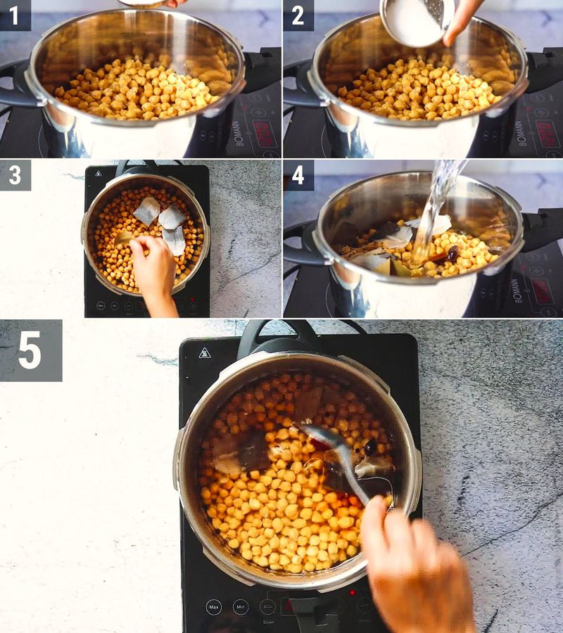 Image of the recipe cooking step-1-2 for Samosa Chaat