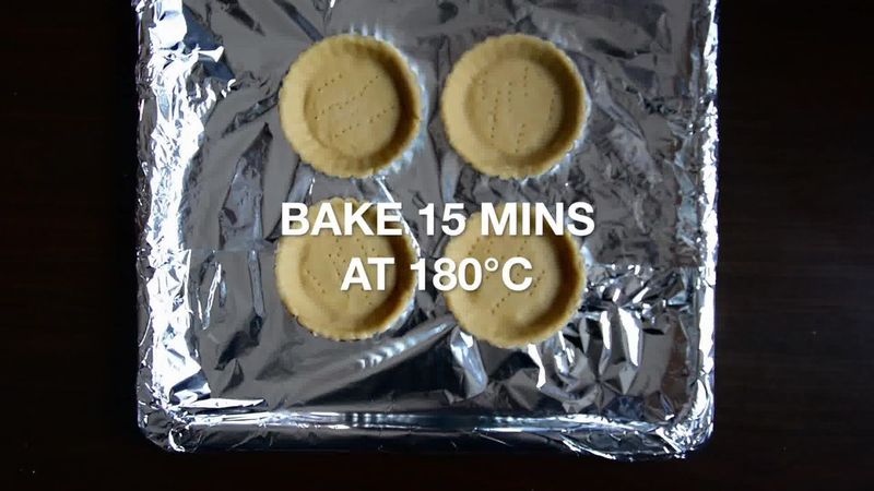 Image of the recipe cooking step-1-6 for Snickers Mini Chocolate Tarts