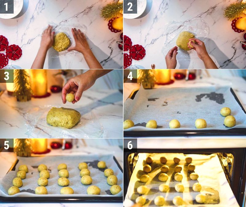 Image of the recipe cooking step-1-3 for Snowball Cookies