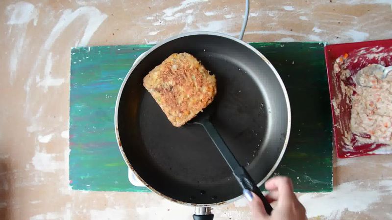 Image of the recipe cooking step-2-5 for Sooji Toast – Rava Toast Recipe (3 ways)