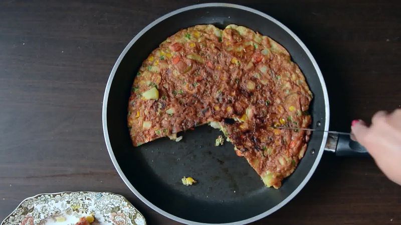 Image of the recipe cooking step-1-19 for Spanish Style Omelette Recipe – Tortilla Española