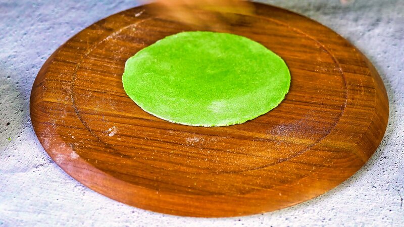 Image of the recipe cooking step-4-2 for Soft Spinach Roti Recipe (Palak Atta Roti)