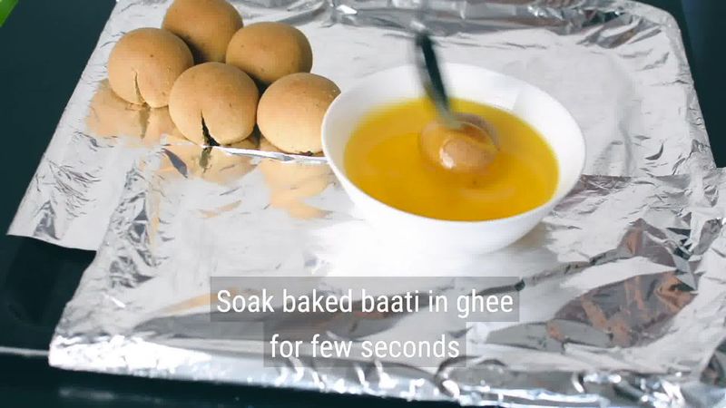Image of the recipe cooking step-5-3 for Masala Bati - Stuffed Masala Bati - Bharwa Masala Baati