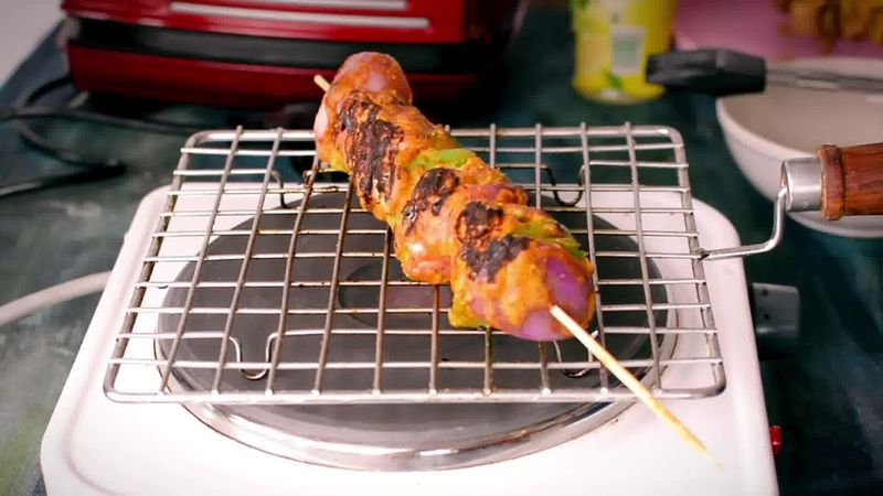 Image of the recipe cooking step-3-4 for Paneer Tikka