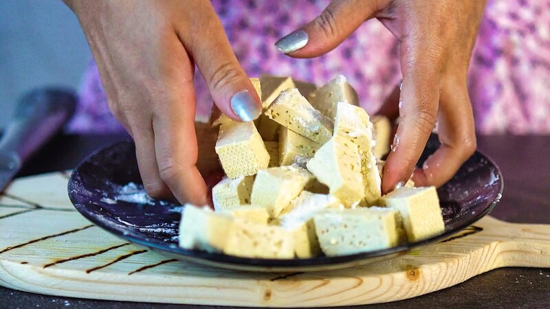 Image of the recipe cooking step-1-2 for Thai Red Curry Ramen