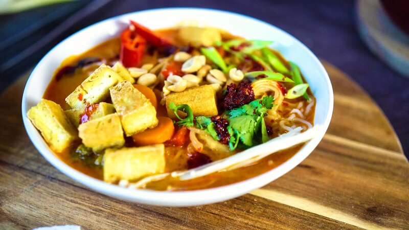 Image of the recipe cooking step-7-3 for Thai Red Curry Ramen