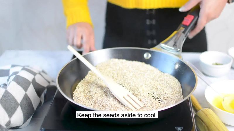 Image of the recipe cooking step-1-3 for Til Chikki - Sesame Seed Bars